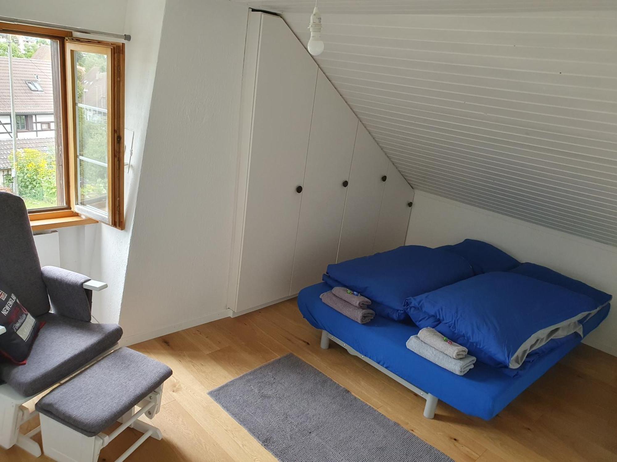 3 Bedroom Swiss House On 3 Floors Oberglatt Zimmer foto
